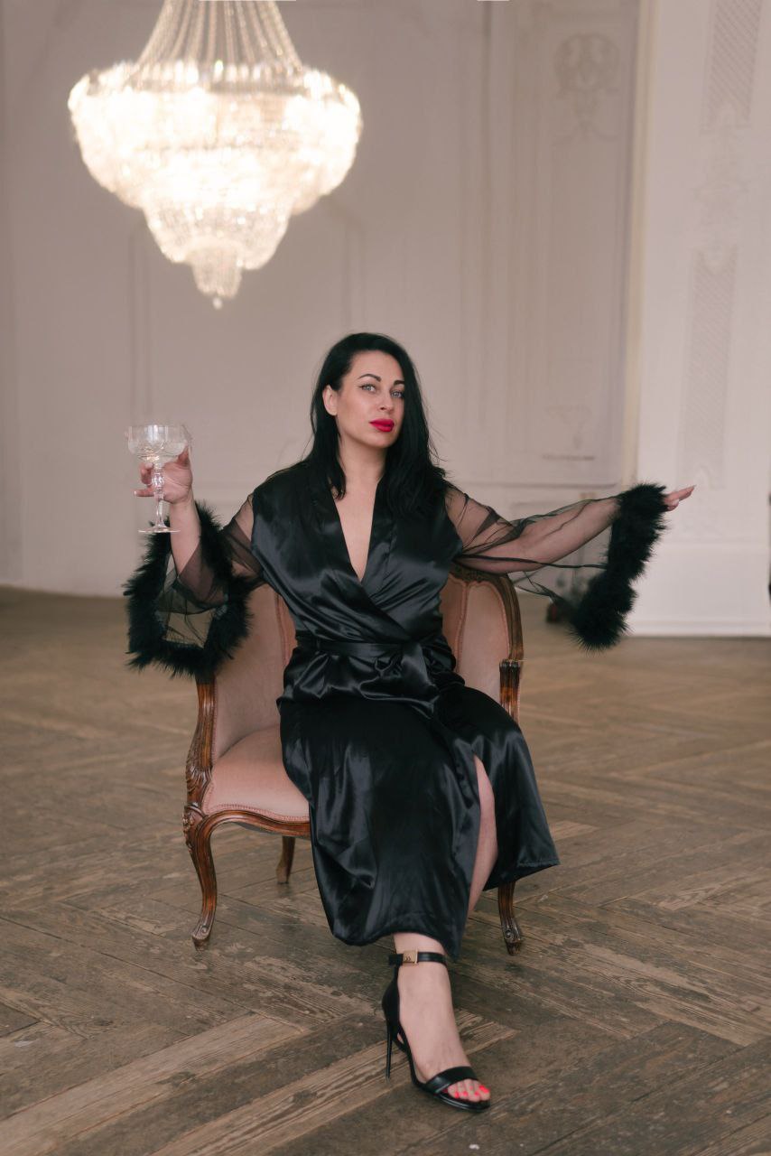 Доминика проститутка у метро Добрынинская