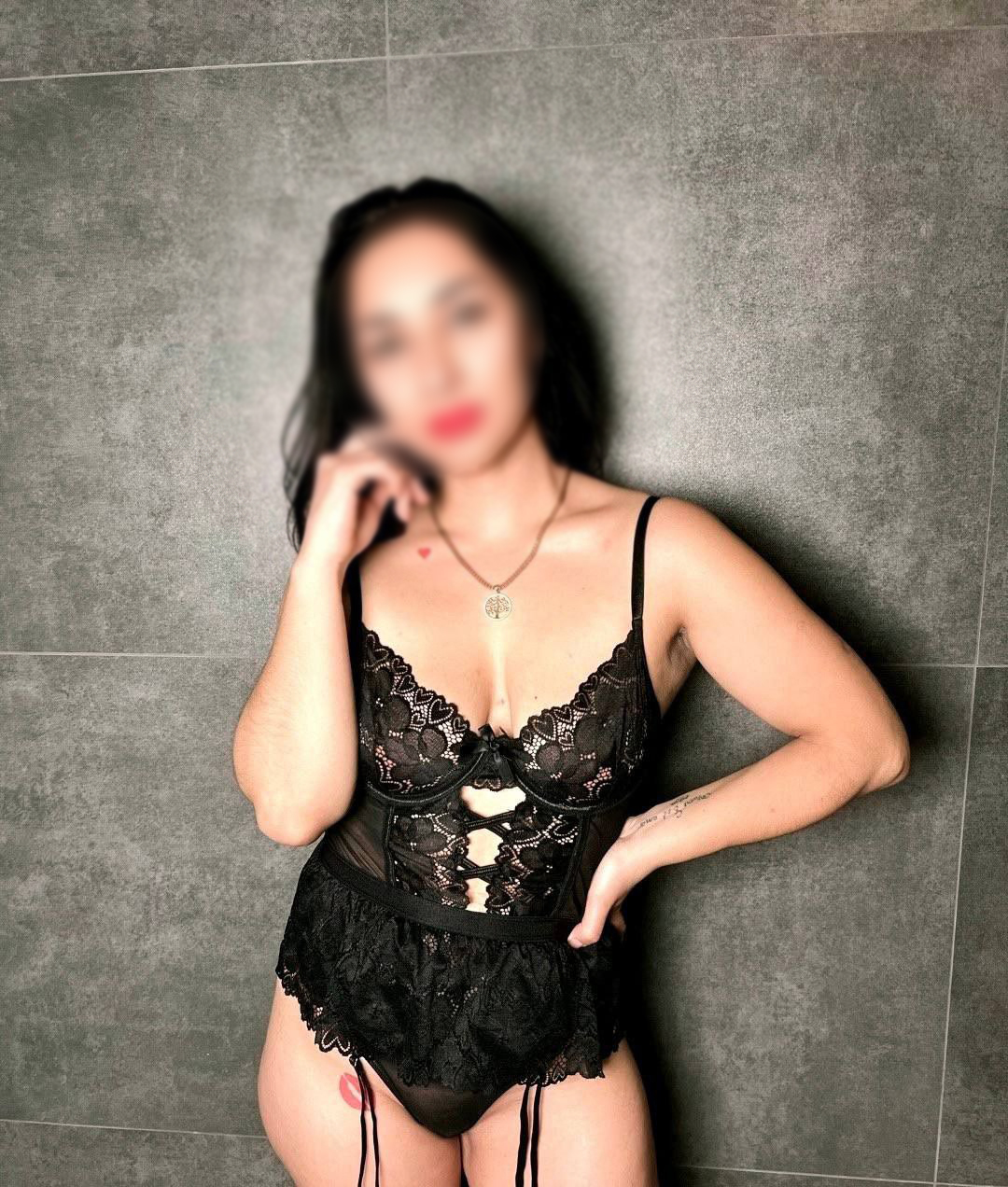 Карина индивидуалка у метро Университет дружбы народов